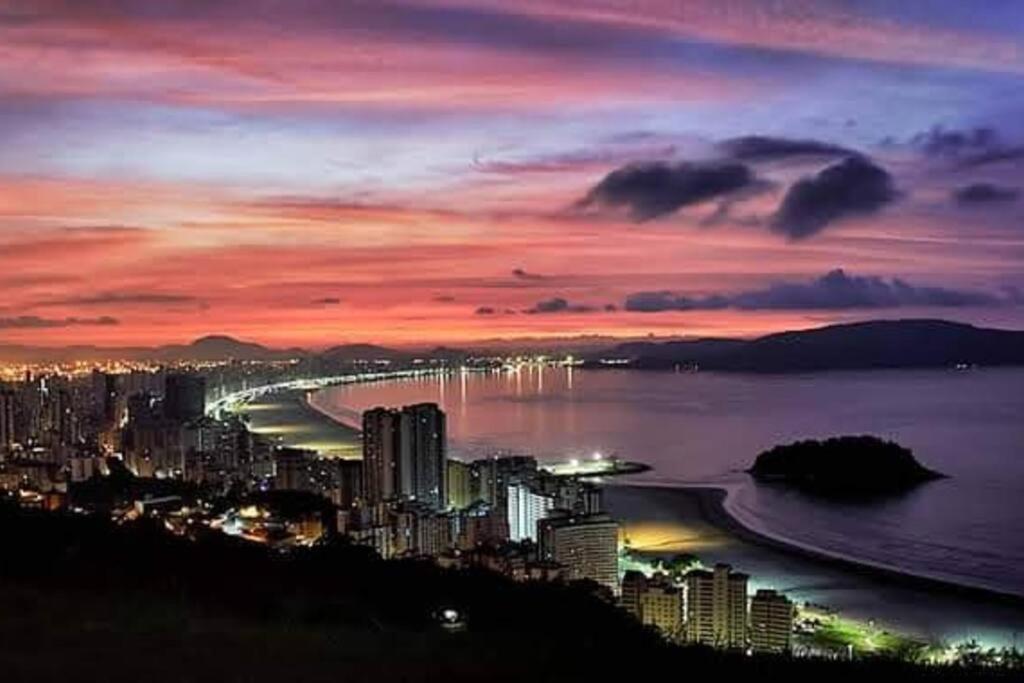 Apto Na Trabulsi Ponta Da Aquario Apartment Santos (Sao Paulo)